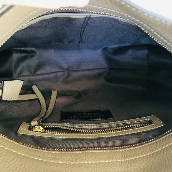 Allisandro Mari, Seychellas, Cross-body, Purse.taupe/sand color.  Leather Italy. - Picture 2 of 10